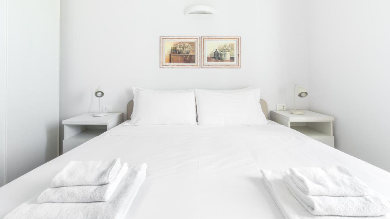Italianway - Bligny 19 Flat Apartment มิลาน ภายนอก รูปภาพ